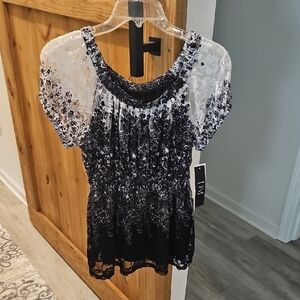 DM Donna Moore Black and White Lace Fitted Blouse